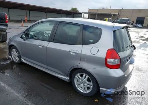 2008 Honda Fit Sport z USA, uszkodzony, nr VIN JHMGD38688S022808